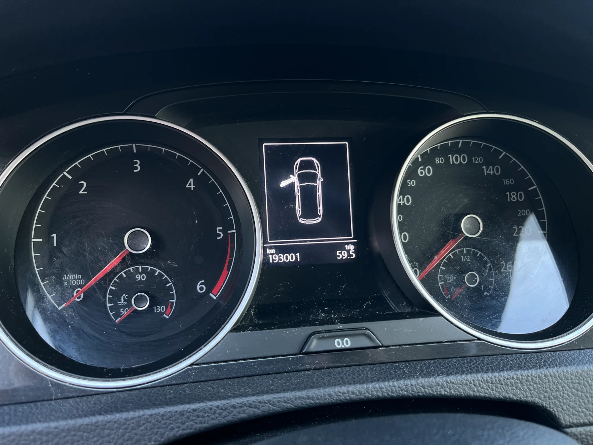 VOLKSWAGEN GOLF7 1.6D | 2017 - Image 8