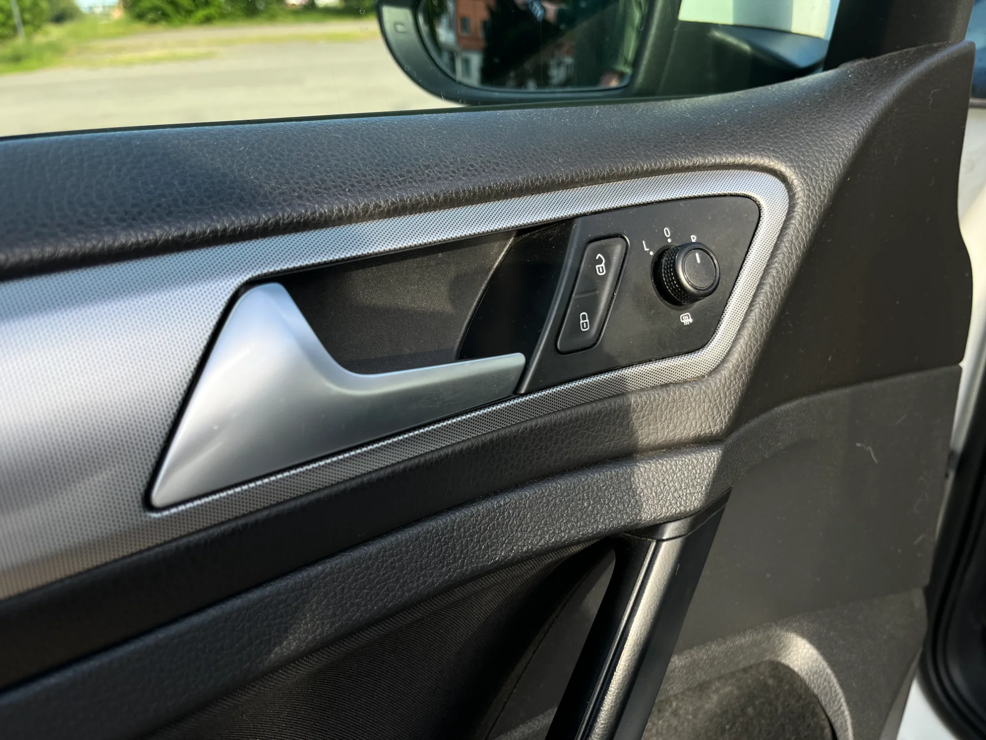 VOLKSWAGEN GOLF7 1.6D | 2017 - Image 12