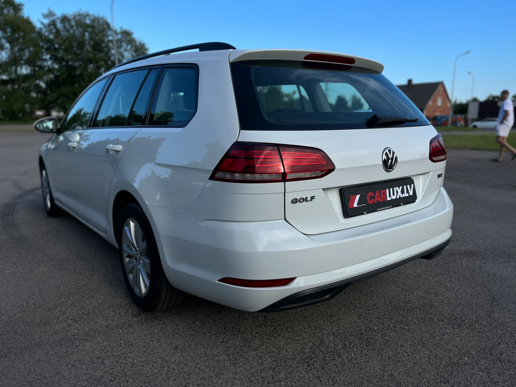 VOLKSWAGEN GOLF7 1.6D | 2017 - Image 5