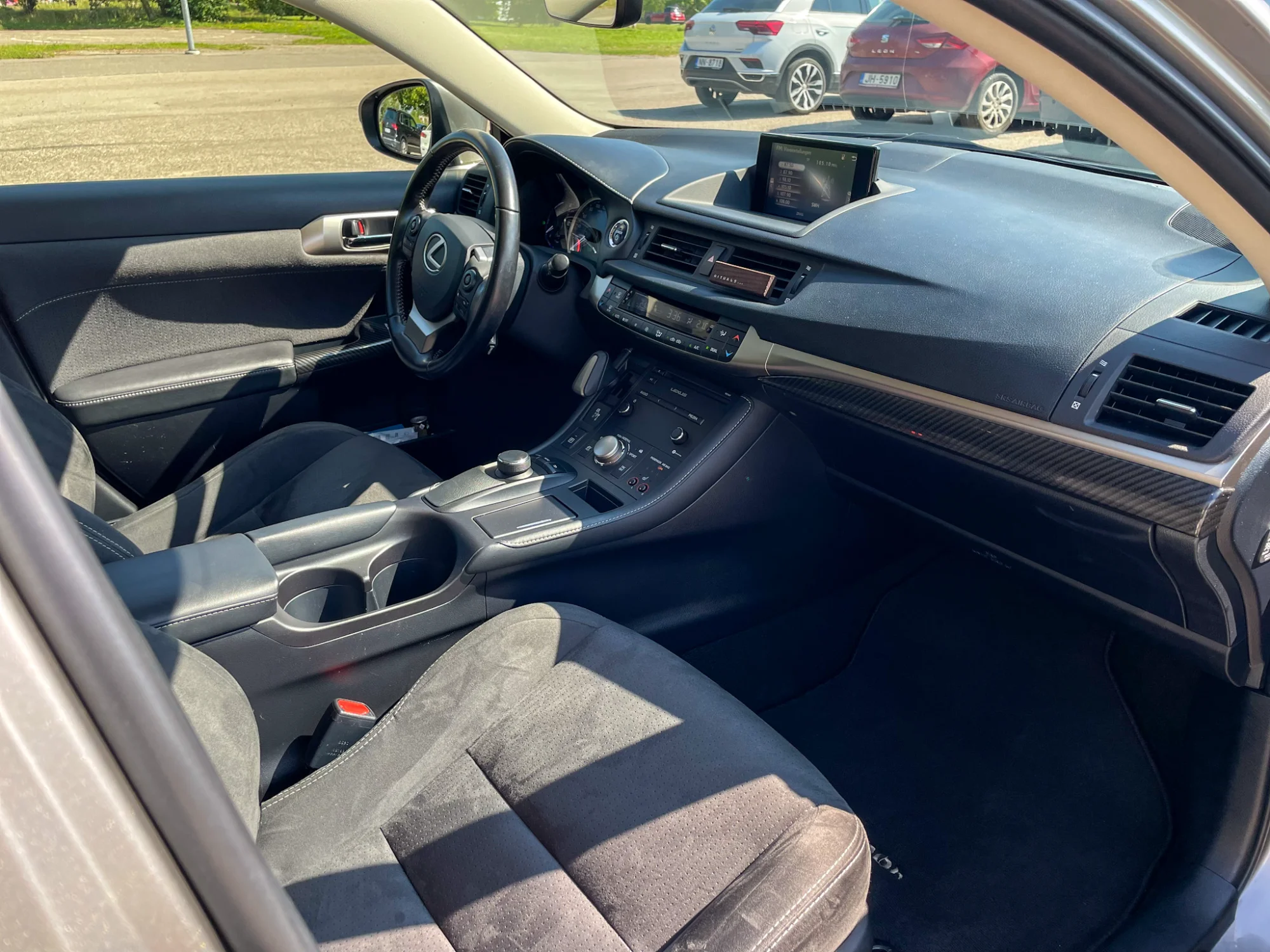 LEXUS 200H | 2021 - Image 13