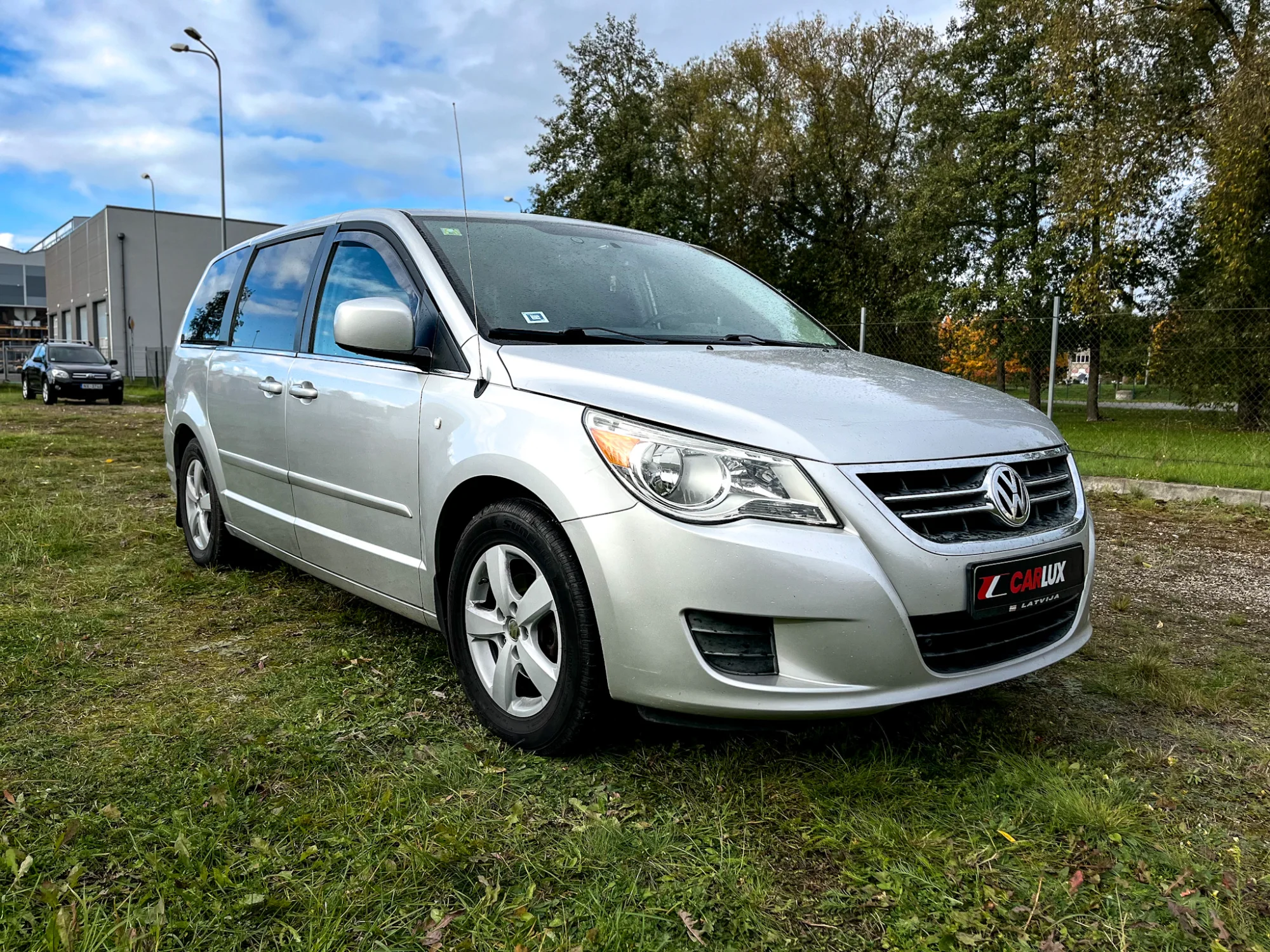 VOLKSWAGEN ROUTAN | 2010 - Image 4